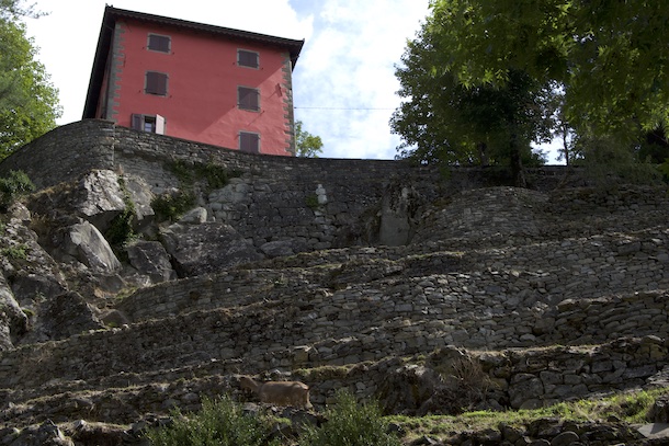 guerriero sulla rocca